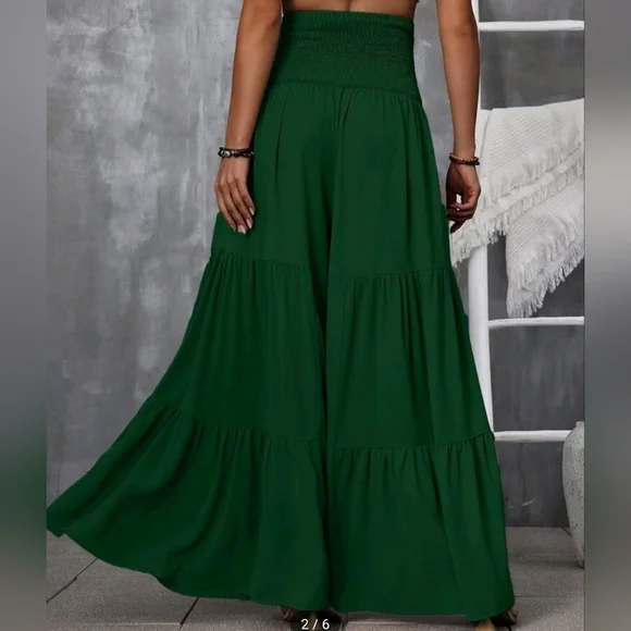 NWOT Elegant Green Layered Pants - Picture 4 of 4